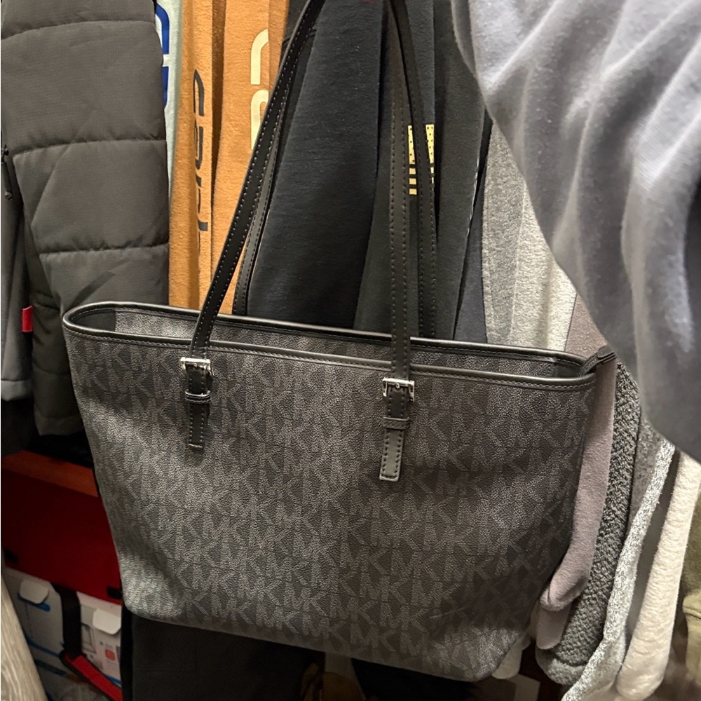 Michael Kors Women’s Signature Logo Tote Bag in Charcoal